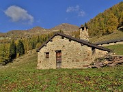 75 Breve discesa e alla Baita Nuova (1759 m) chiudiamo l'anello Arete-Valegino